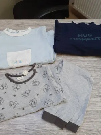 lot 3 pyjamas