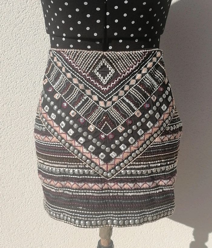 Mini-jupe ethnique bijoux broderie noir rose argenté Taille L Pimki - photo numéro 2