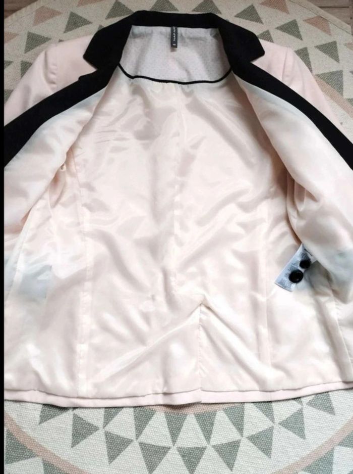 Veste blazer Rose poudré Noir - Naf Naf Vintage - 40 = 36 actuel - Comme Neuve - photo numéro 10
