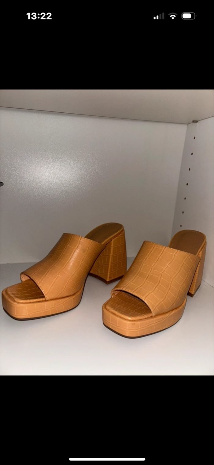 Talon femme - photo numéro 2