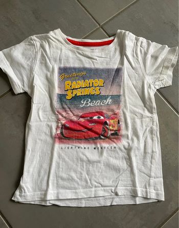 T shirt 4-5 ans Disney Pixar Cars