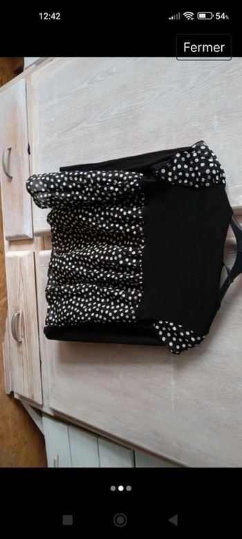 Petit haut a pois