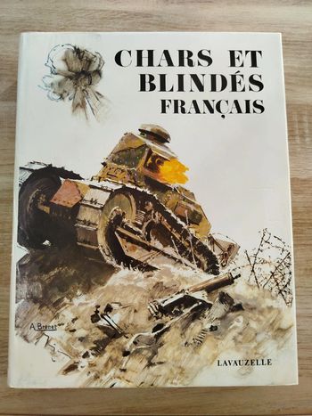 Livre chars et blindés Français