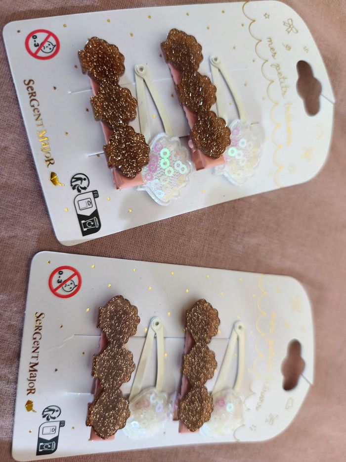 Lot de barrettes neuves