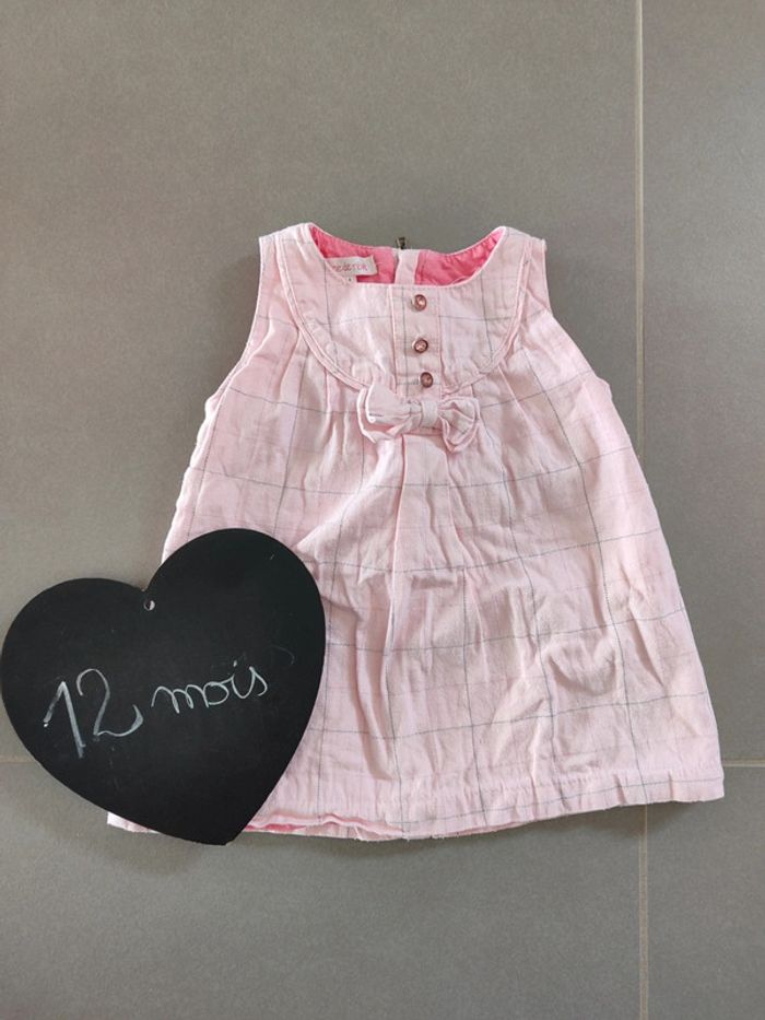 Robe rose