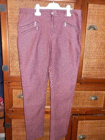 Pantalon bordeau métalisé