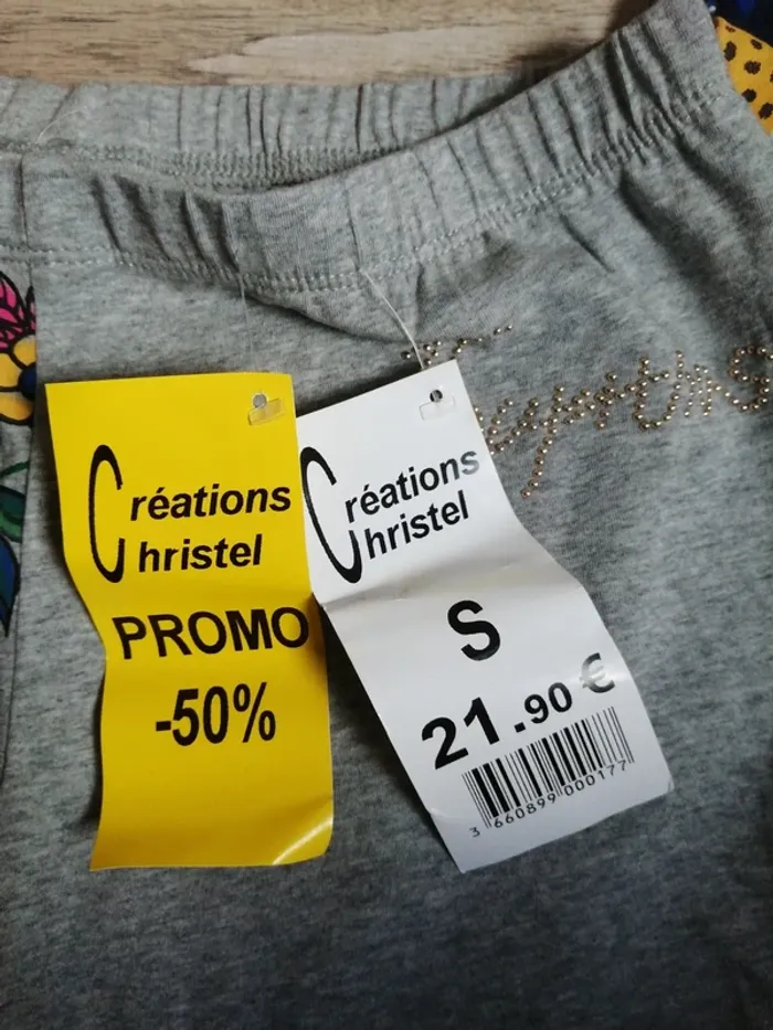 Legging gris à strass et imprimé fleurs / creation christel / (S-enfant) - photo numéro 3