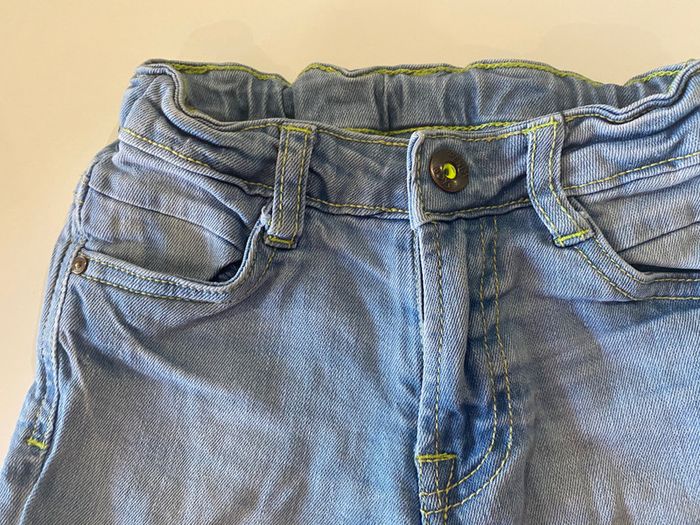 Short en jean. - photo numéro 4