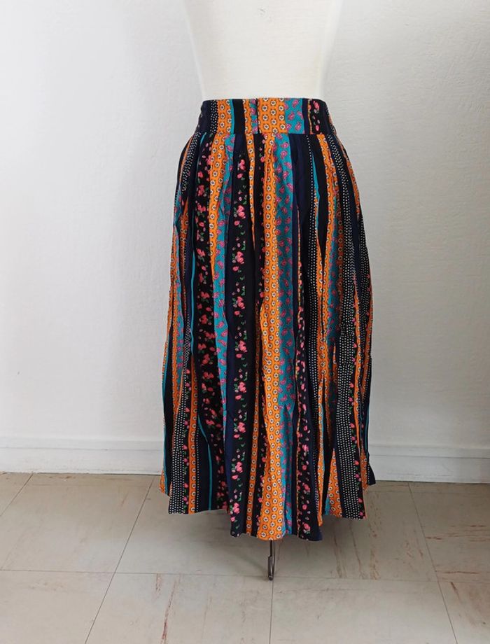 Jupe neuve taille 42 Camaïeu