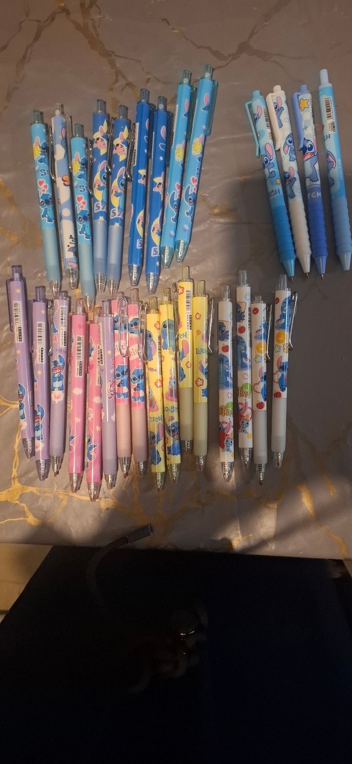 Lots fournitures stylos - photo numéro 4