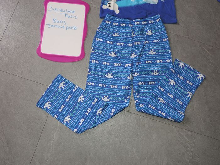 pyjama Disneyland paris taille 8 ans jamais porté - photo numéro 3