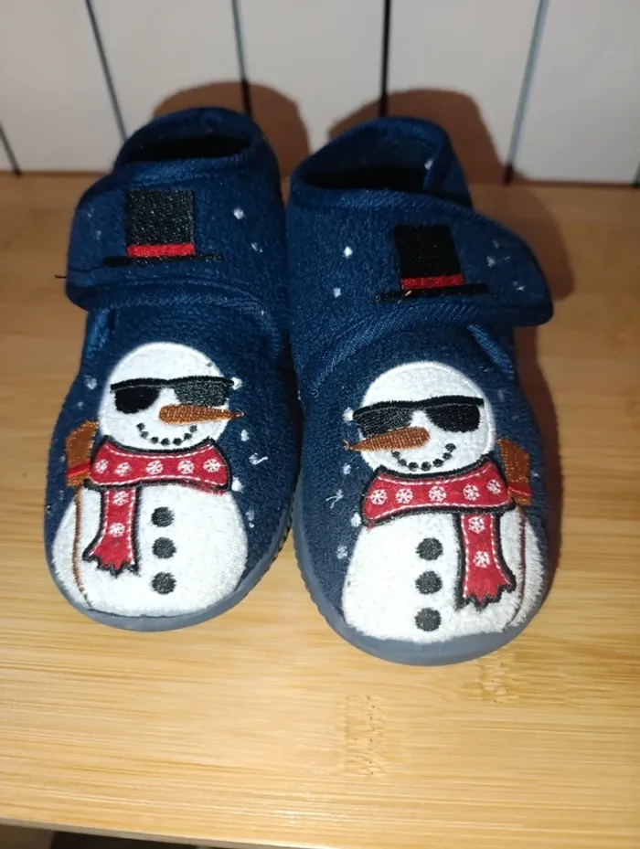 pantoufles de Noël pour enfant taille 26 - photo numéro 3