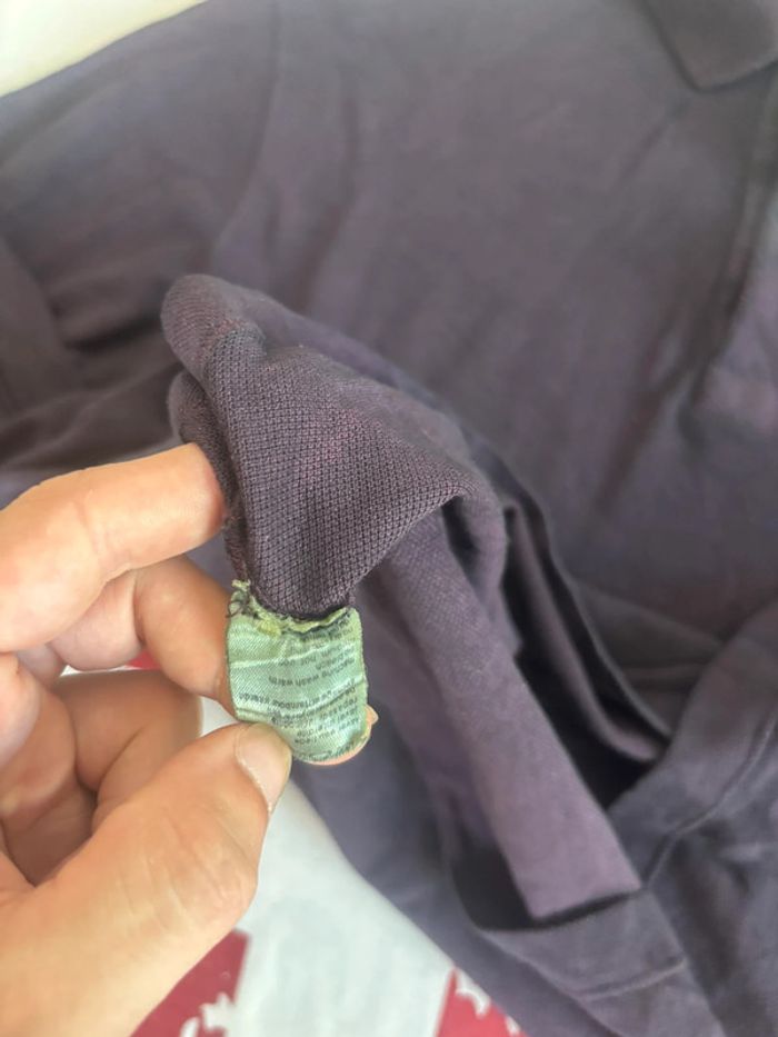 Polo Lacoste manche longue correspond à du M bordeaux - photo numéro 8