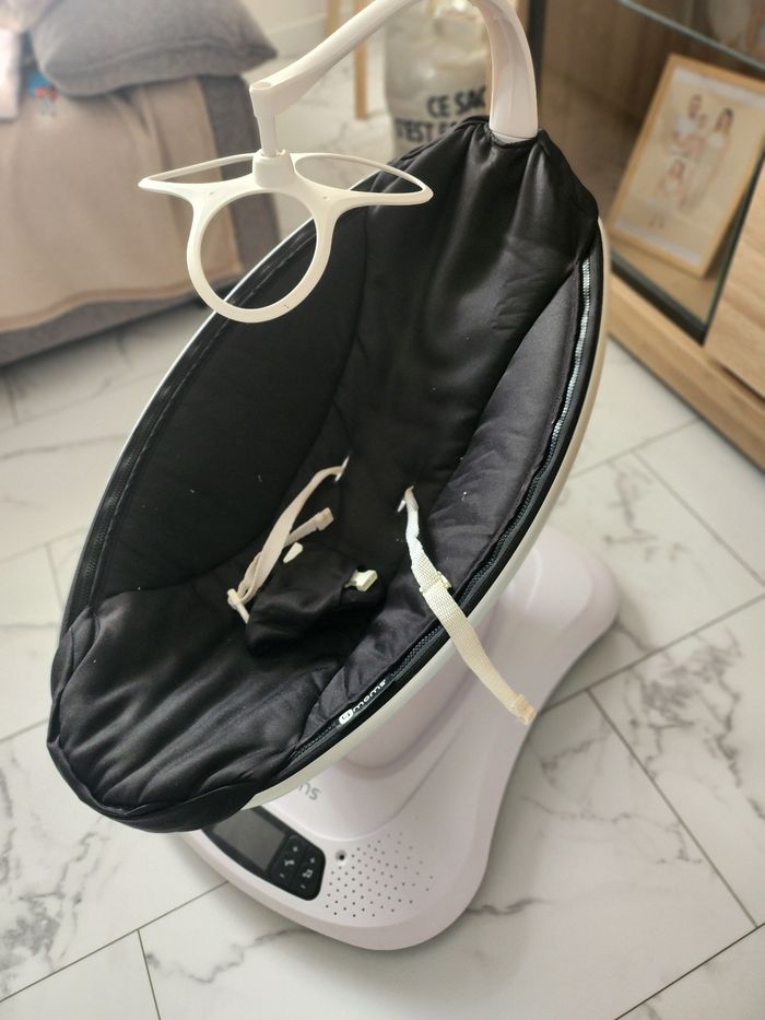 Balancelle électrique connecté 4moms