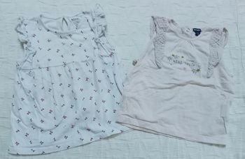 Kiabi lot 2 t shirts hauts 12 mois cerise coeur
