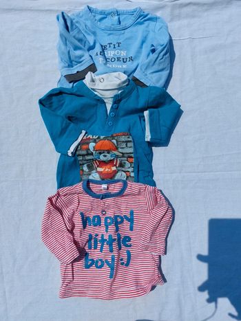 Lot tee shirts 1 mois