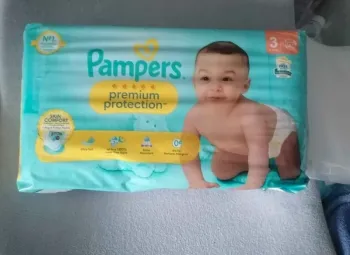 Pampers prenium taille 3