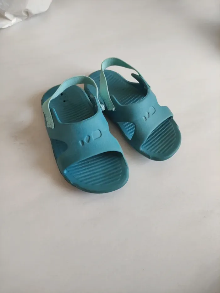 Claquettes piscine