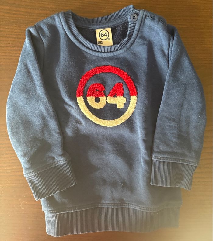 Pull 64 12 mois