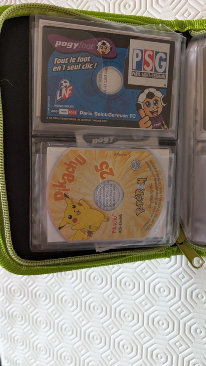4 pogyfoot et 1 Pikachu - photo numéro 3