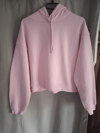 Beau jogging d'un Joli rose