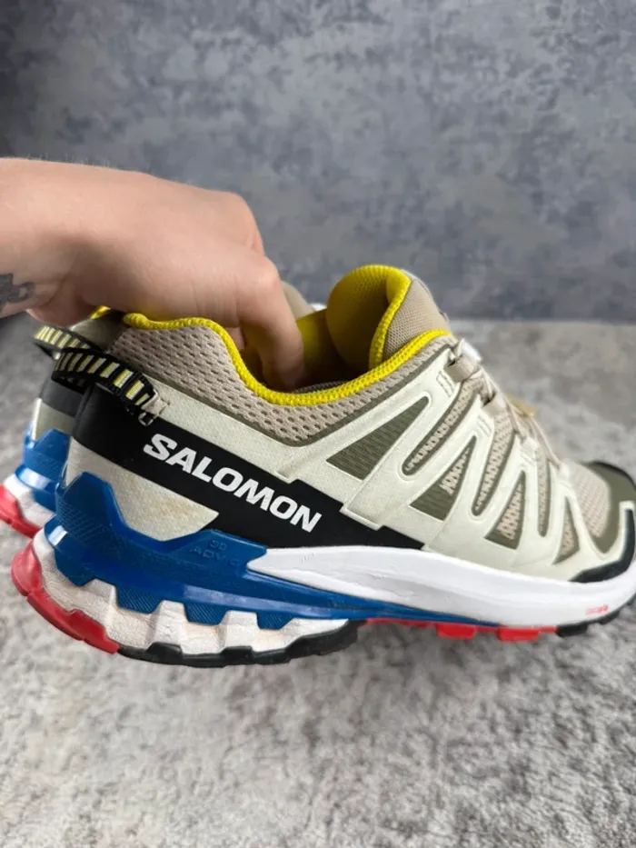 Salomon XA Pro 3D V9 - Beige & Multicolor - Blue & Yellow & Red - photo numéro 15
