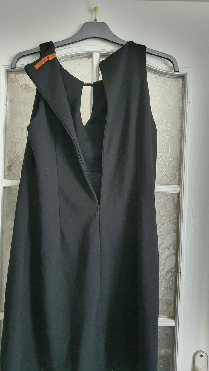 Petite robe noire - photo numéro 3