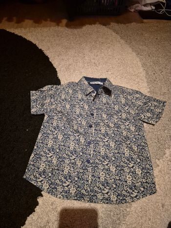 Chemise garçon manches courtes neuves 8 ans