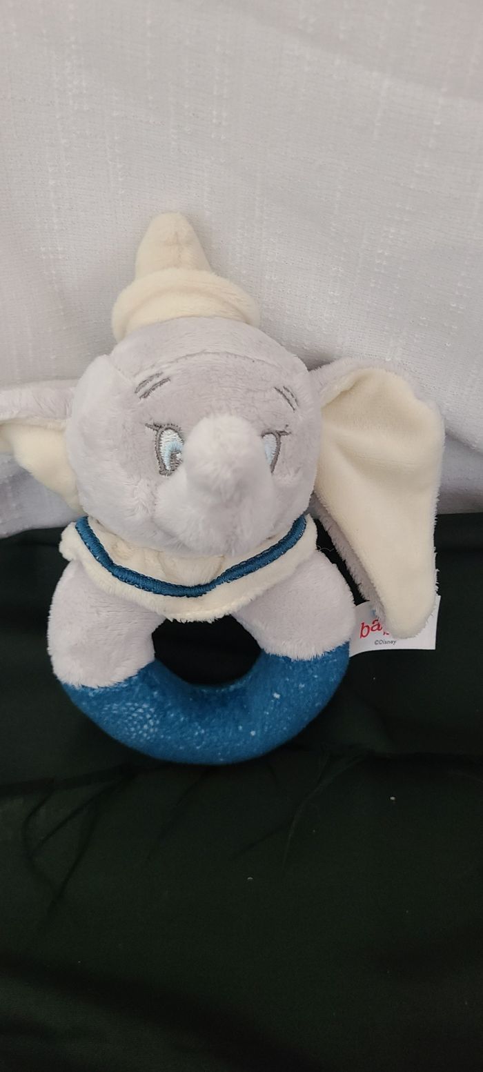 Peluche hochet éléphant DISNEY BABY Dumbo gris bleu grelot