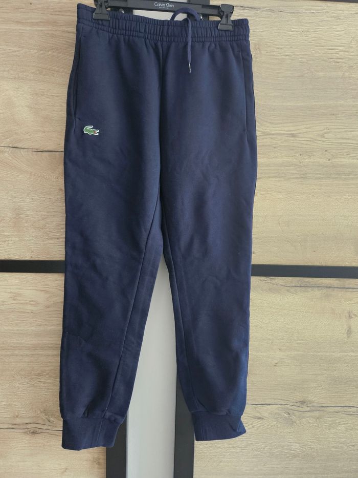 Jogging s Lacoste