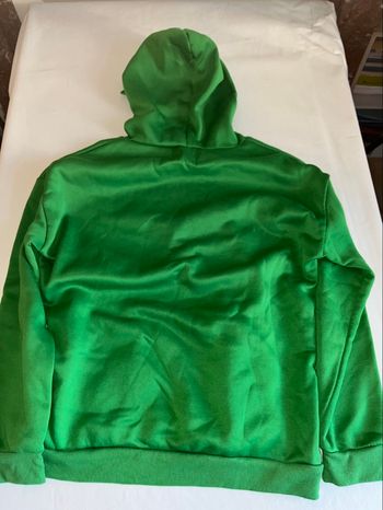 Sweat vert a capuche