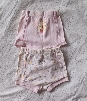 Lot 2 short 1/3 mois de disney