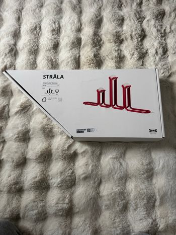 Chandelier à LED, strala IKEA x Gustaf Westman édition limite