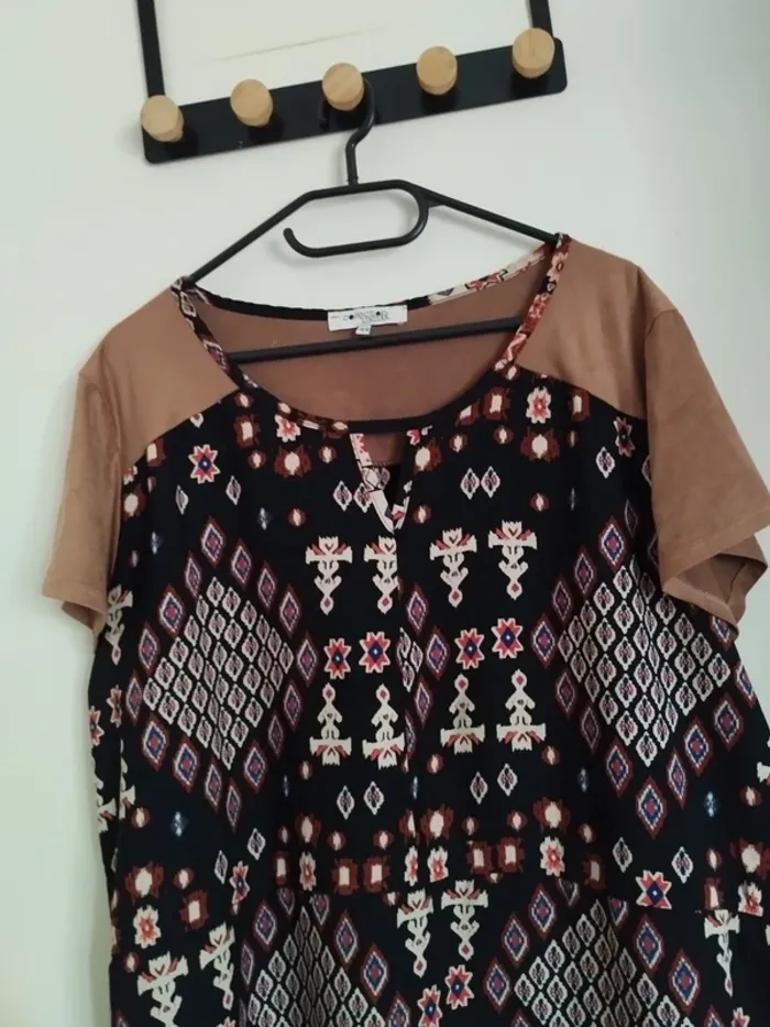 Jolie robe taille 44 - photo numéro 3