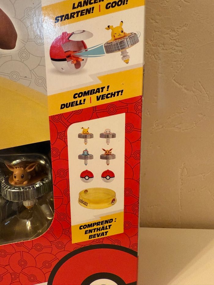 Pokémon Arène 4 toupis et lanceurs Pokéball - photo numéro 3