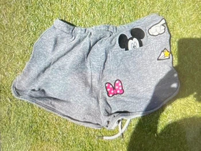 Short Undiz x Disney - Taille XS - Très bon état - photo numéro 2