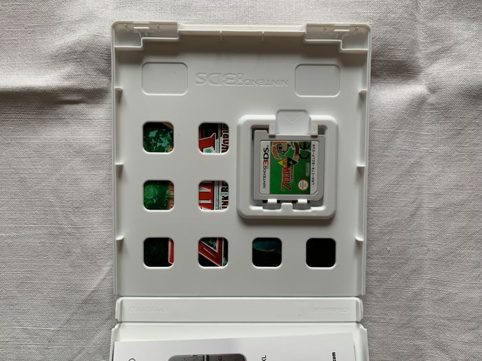 Jeu Nintendo 3DS The Legend of Zelda A Link Between Worlds - photo numéro 2