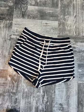Short marin primark bleu et blanc