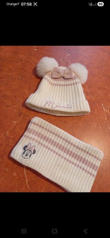Ensemble bonnet / tour de cou taille 12 / 18 mois