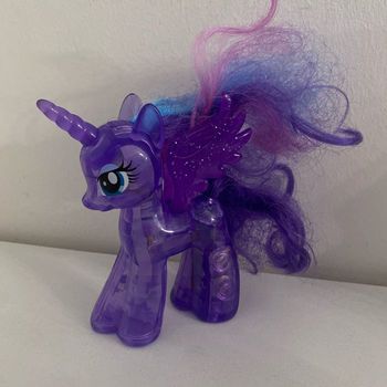 Petit poney violet qui s allume