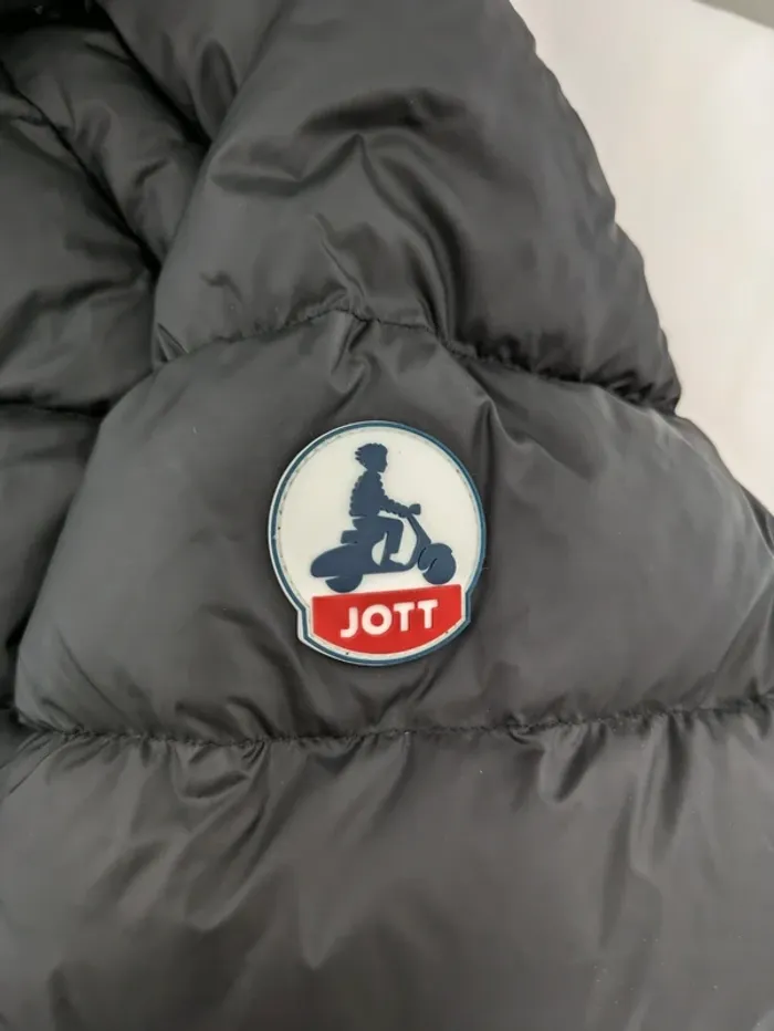 Doudoune avec capuche détachable - JOTT - taille M - photo numéro 5