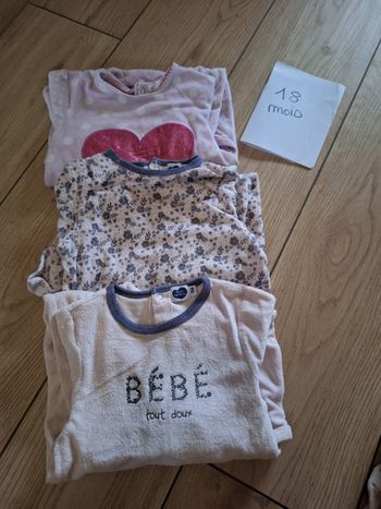 Lot pyjamas 18 mois fille 