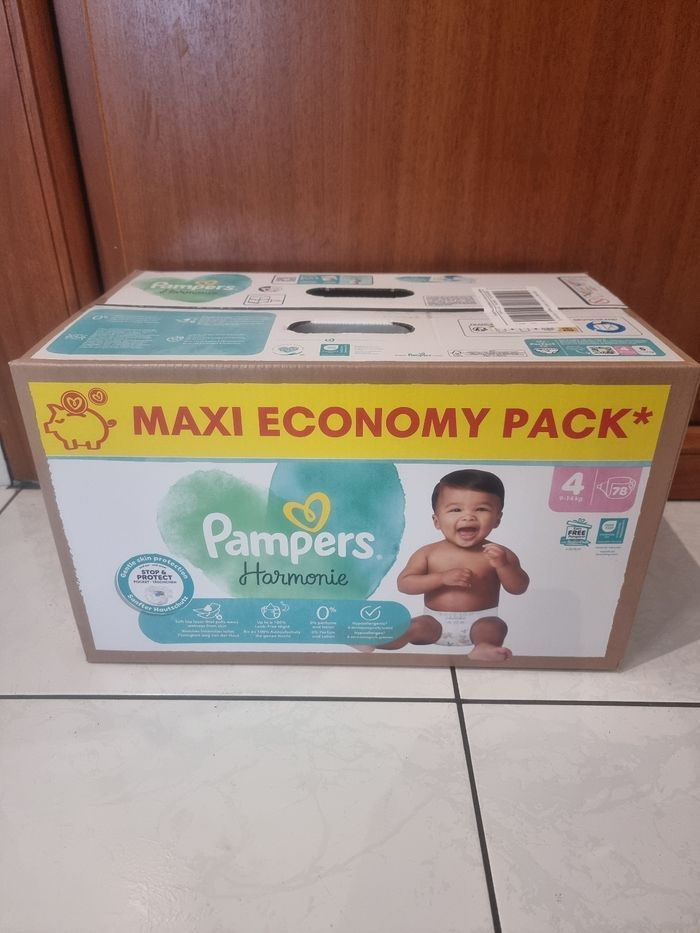 78 Couches taille 4 pampers harmonie