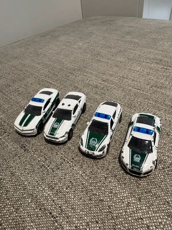 Lot voiture de police