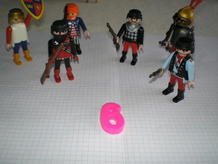 Lot Playmobil - état neuf