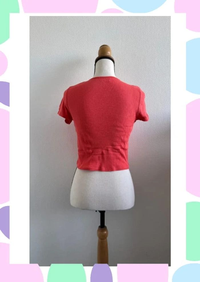 Crop top à manches courtes taille M - photo numéro 2