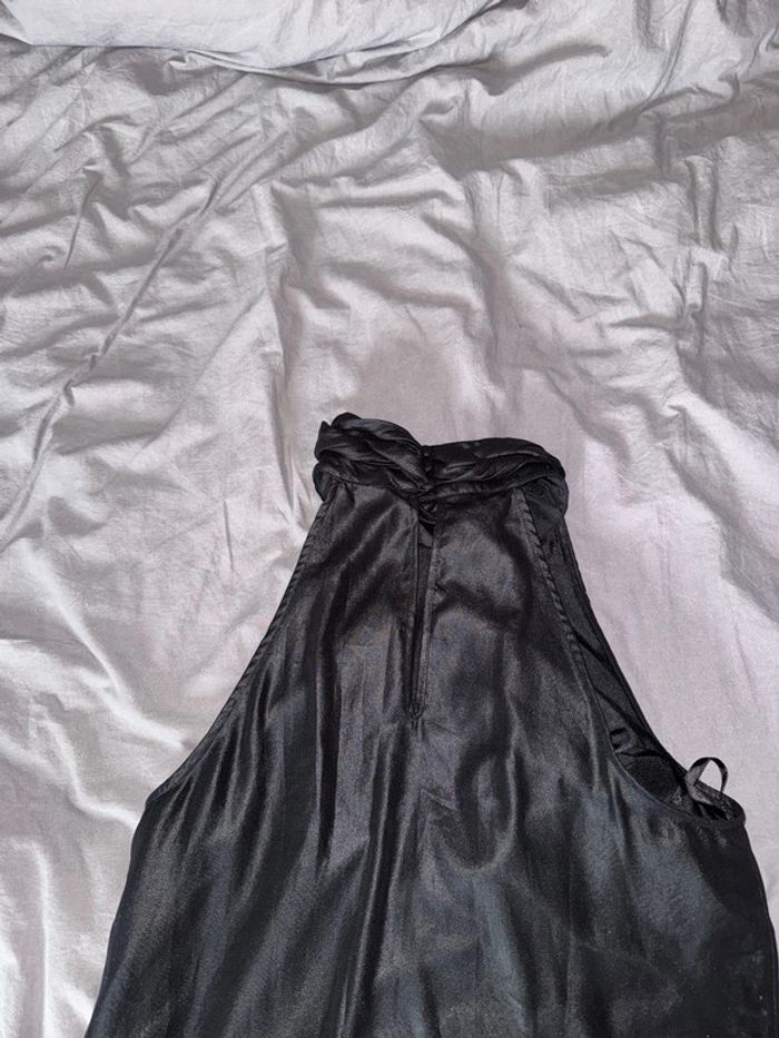 Robe noire - photo numéro 3