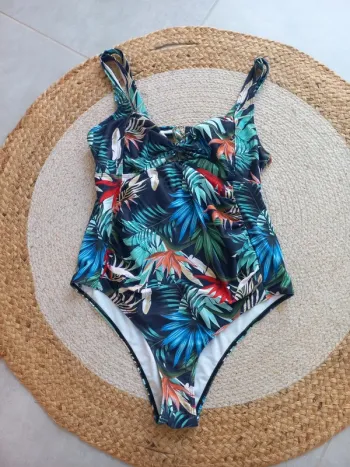 Maillot de bain grossesse T.38 motif tropical