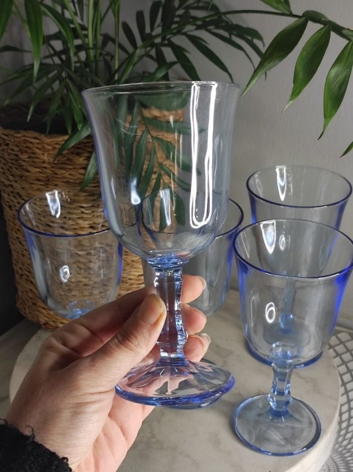 Verres à pieds bleu vintage - photo numéro 2
