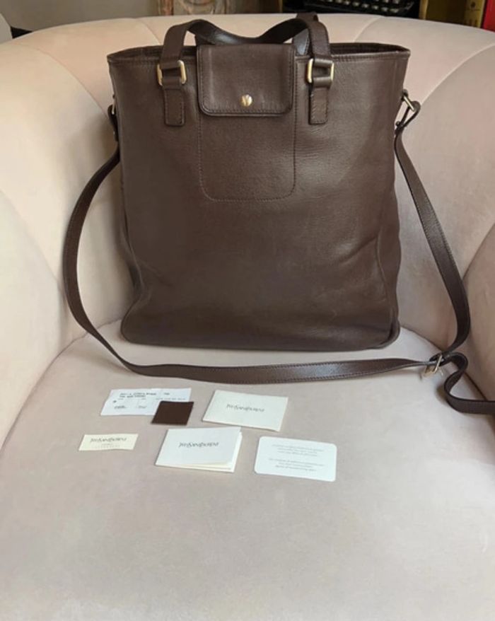 Yves Saint Laurent – Sac besace "Ycone" grand modèle – Marron chocolat - photo numéro 20
